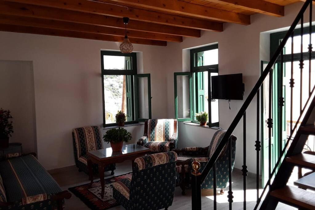 Giorgina'S House Apartment Symi Bagian luar foto